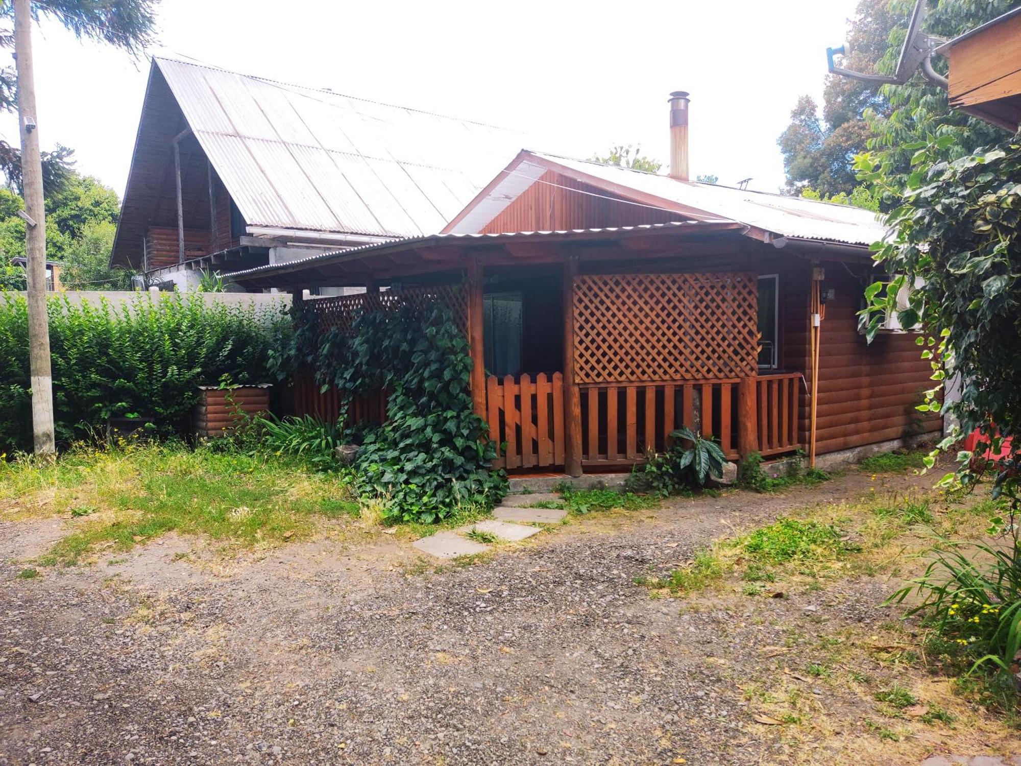 Cabana La Araucaria El Manzano  Стая снимка