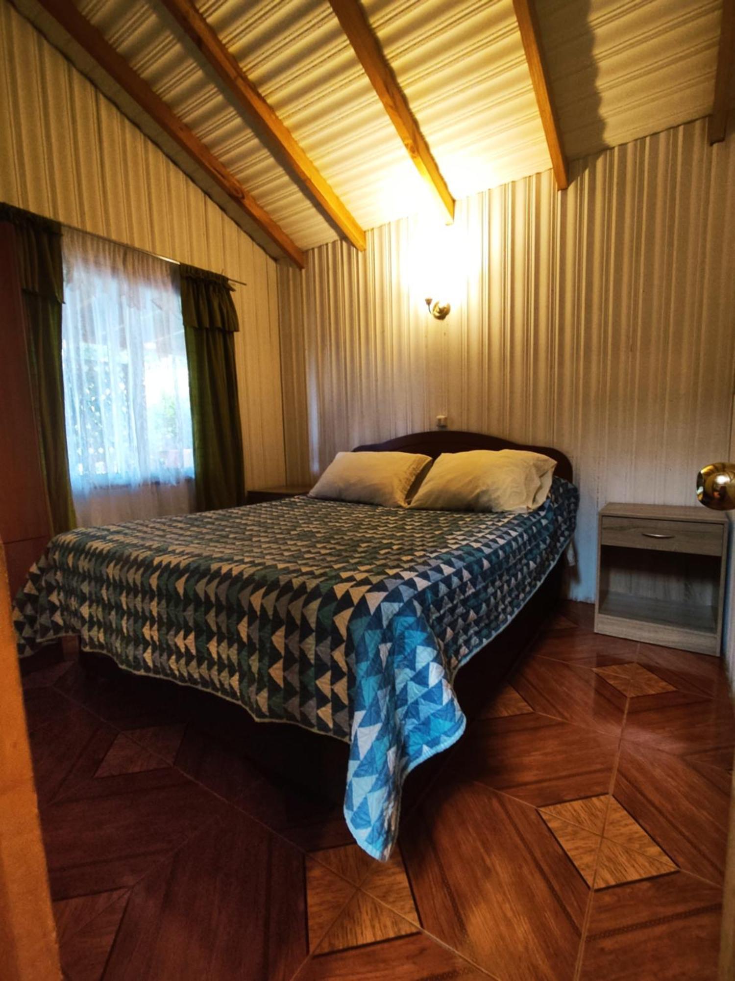 Cabana La Araucaria El Manzano  Стая снимка