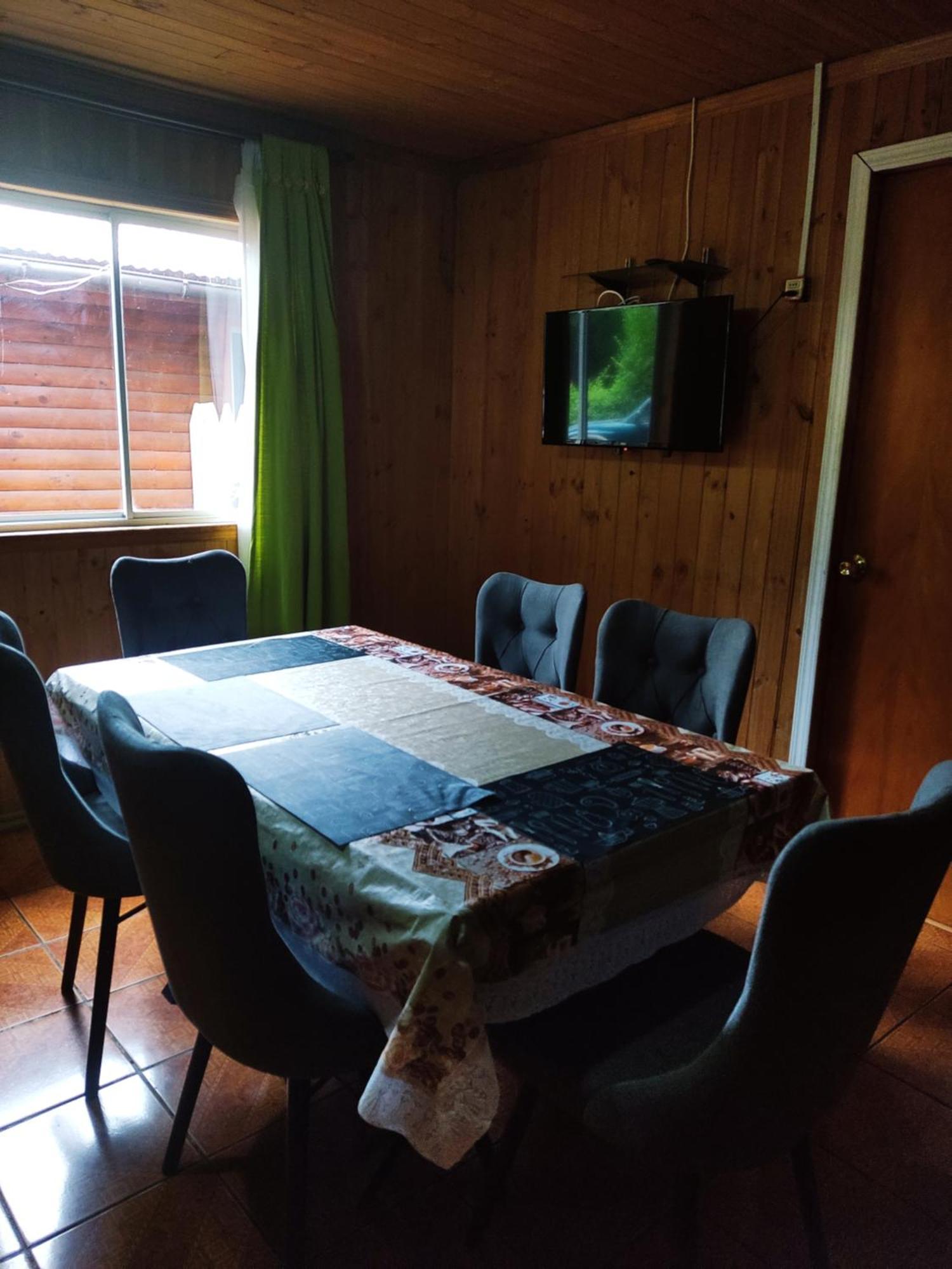 Cabana La Araucaria El Manzano  Стая снимка